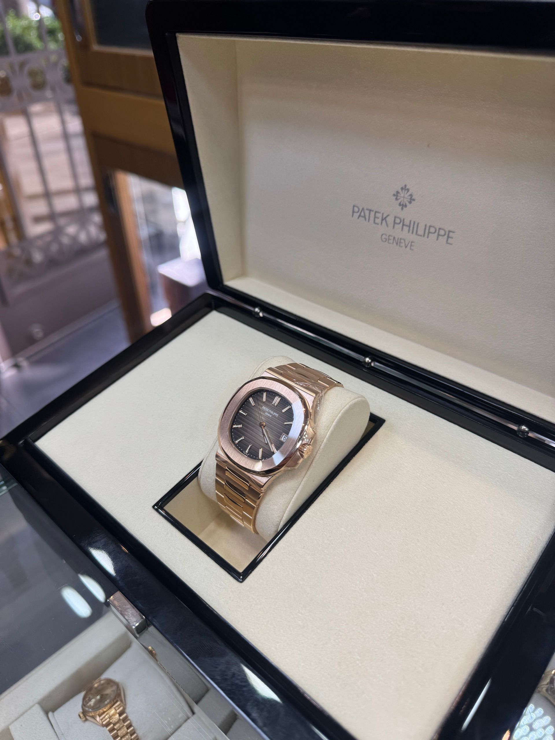 Patek Philippe — 6