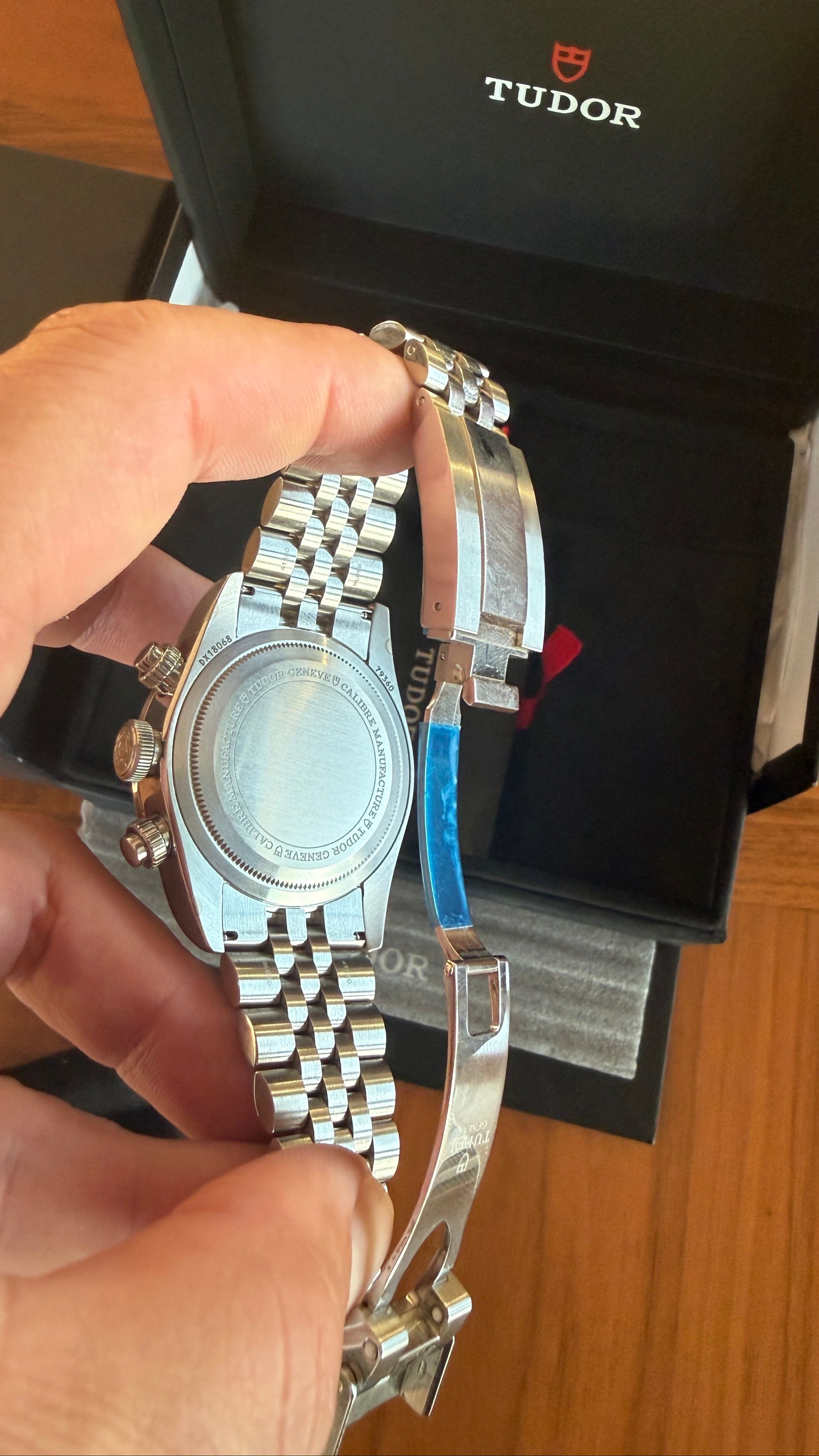 Tudor — 8