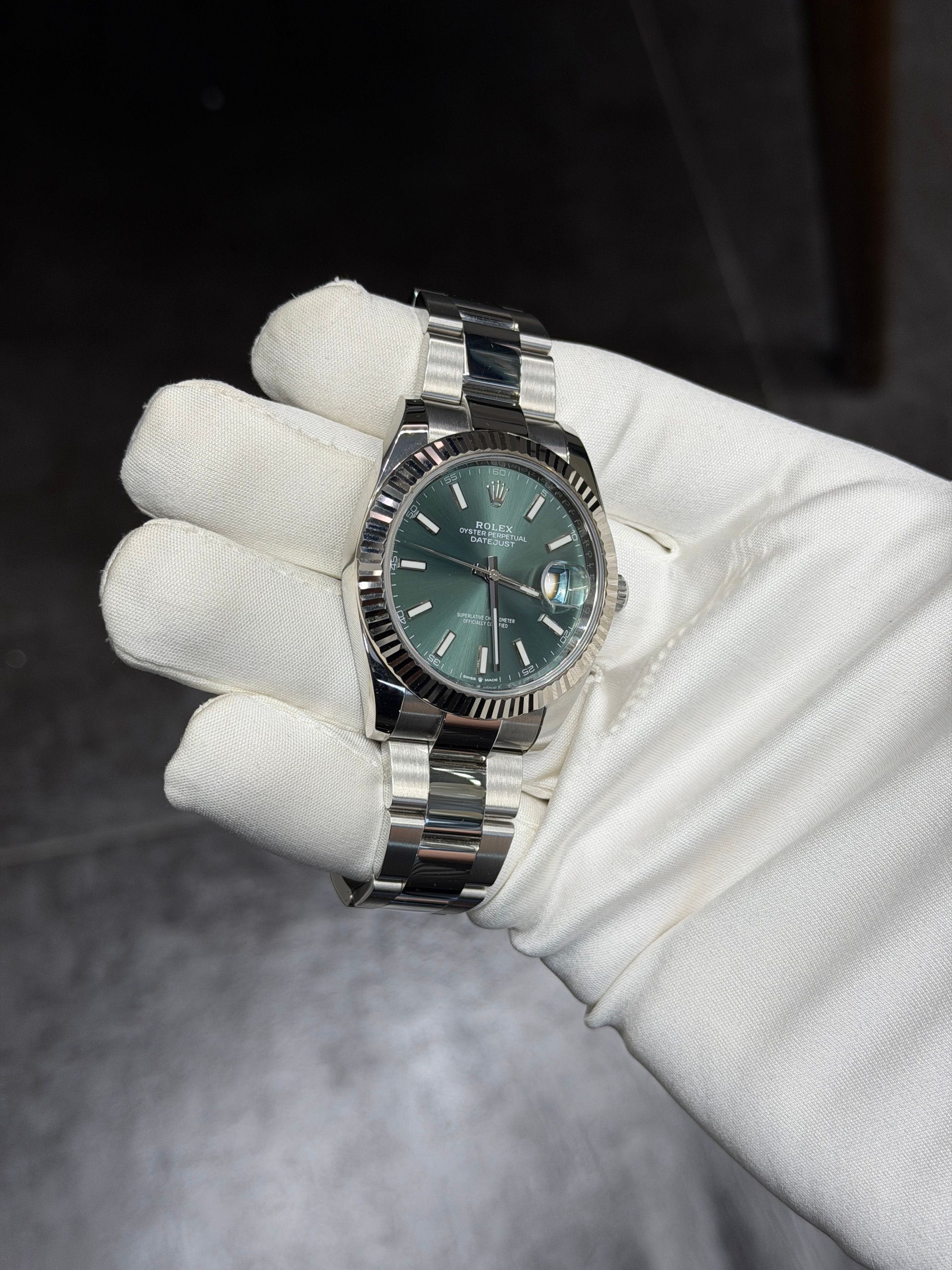 Rolex — 2