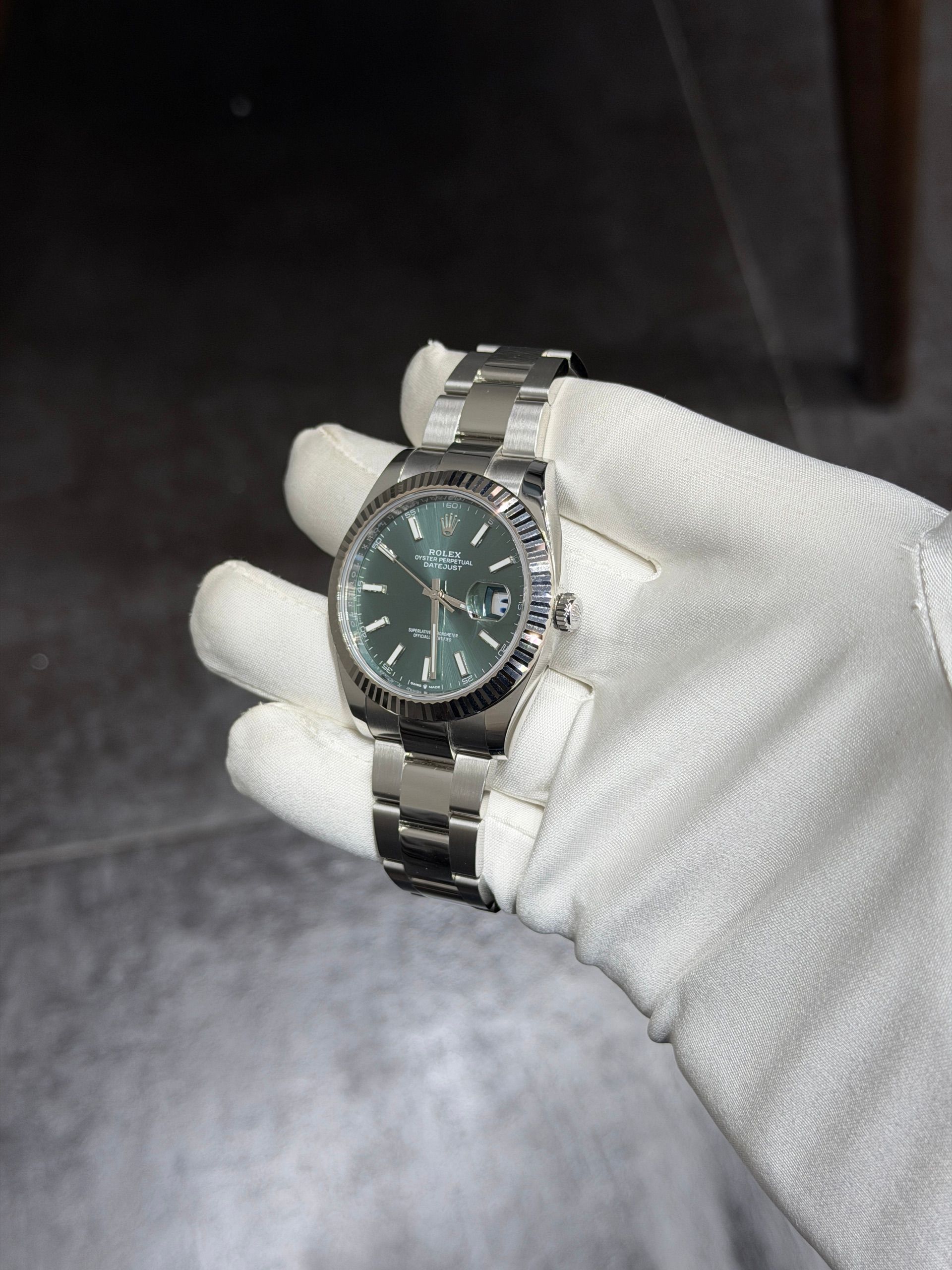 Rolex — 3