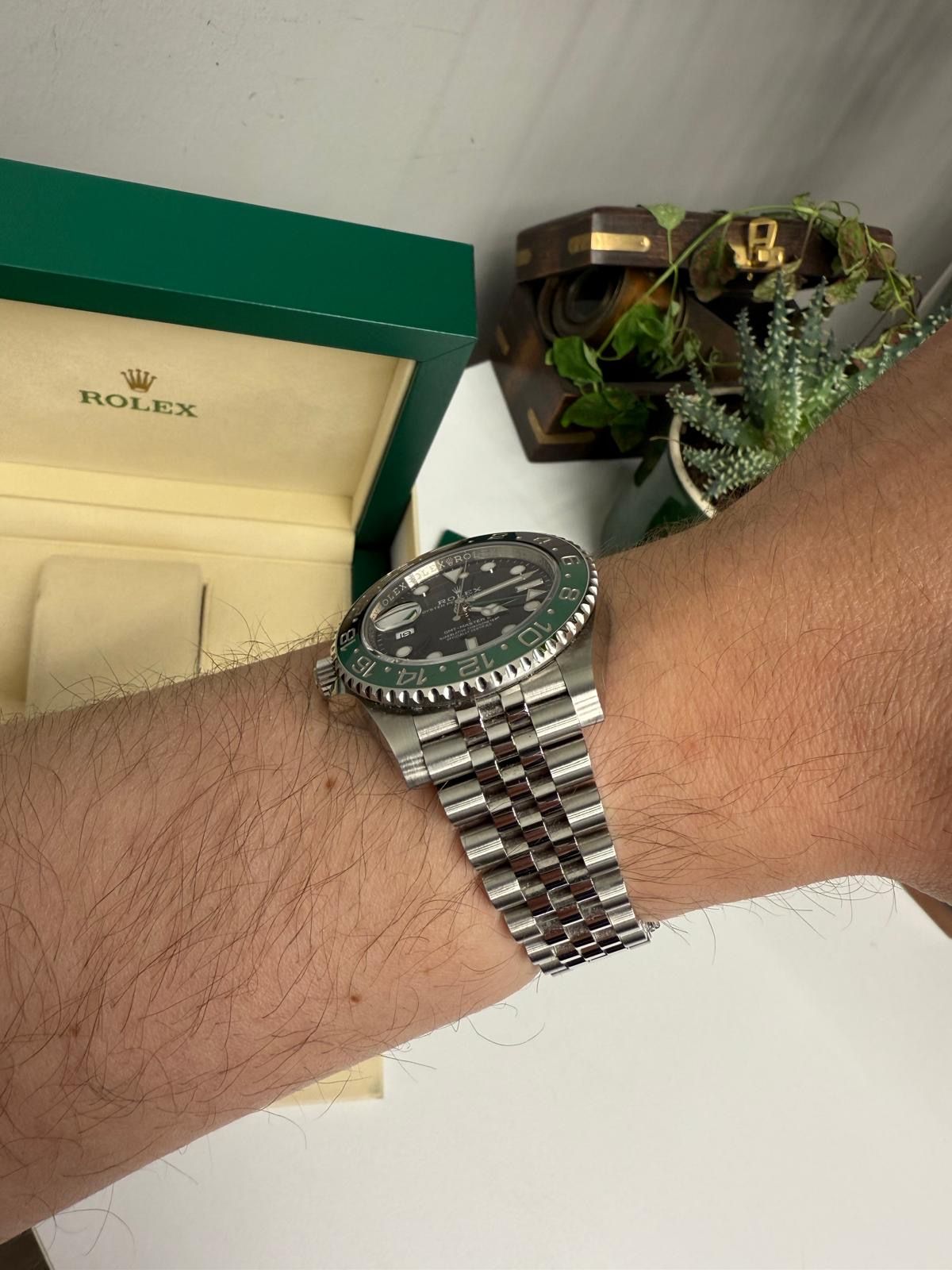 Rolex — 2