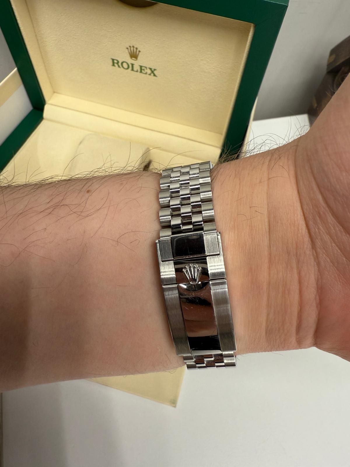 Rolex — 3
