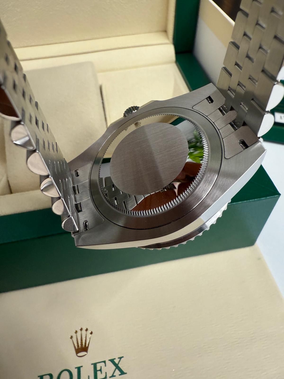Rolex — 4