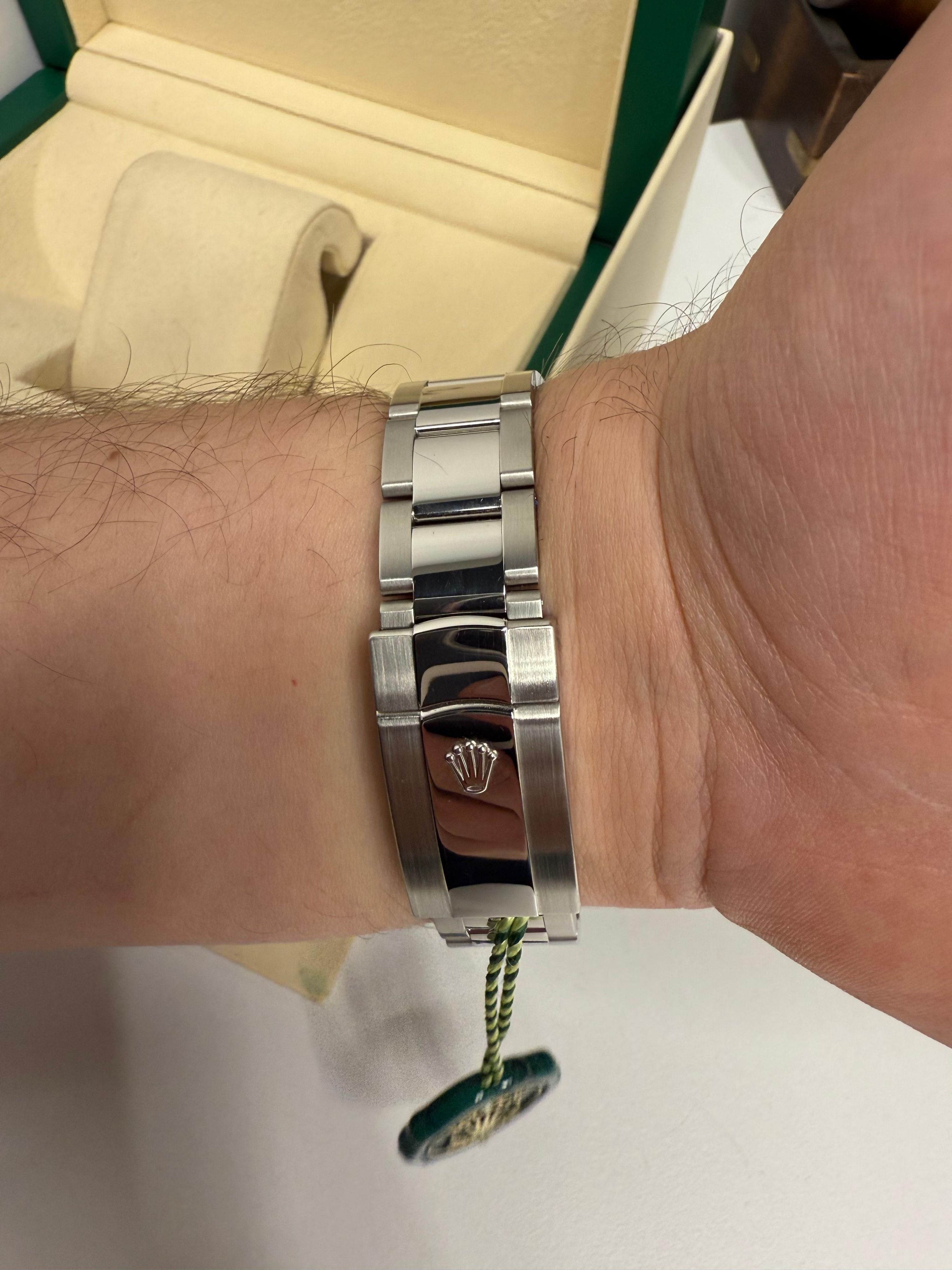 Rolex — 3