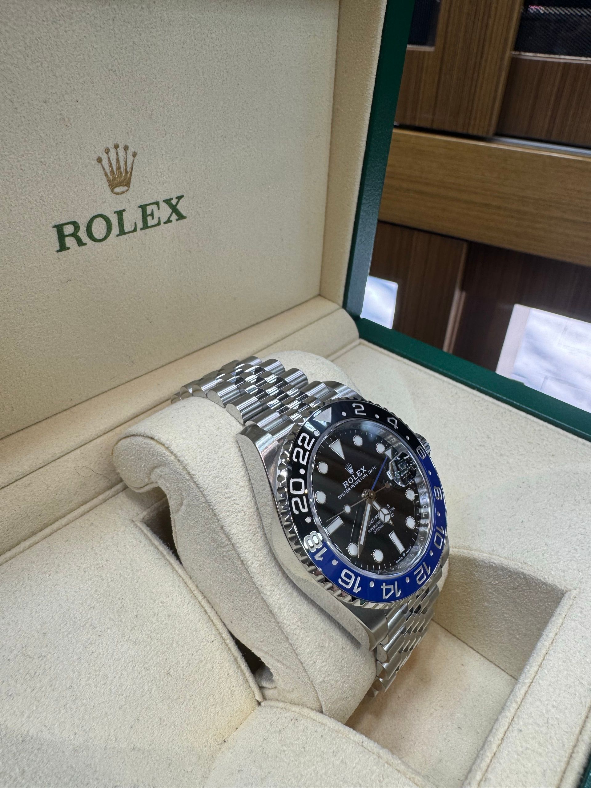 Rolex — 2