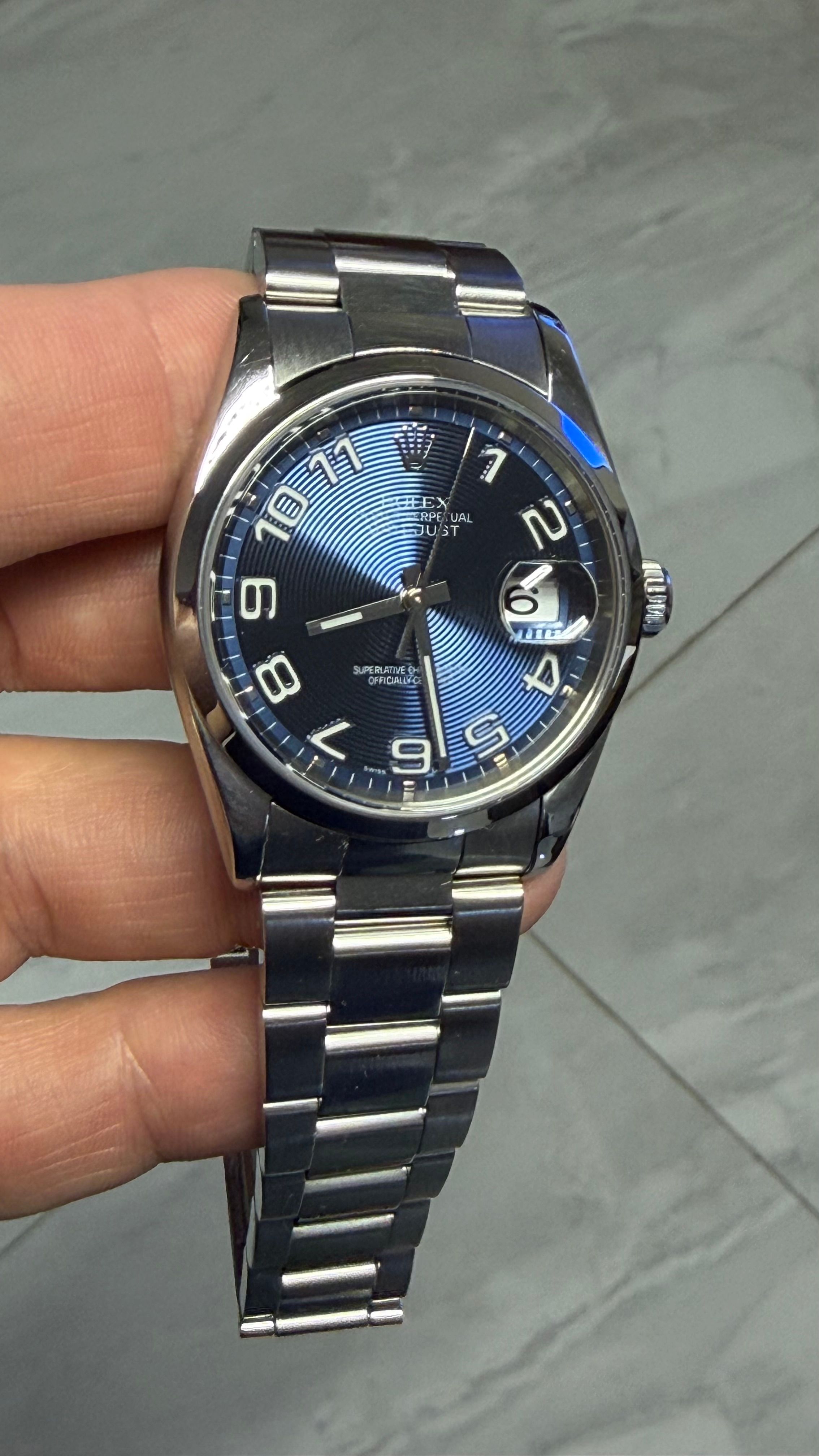 Rolex — 8