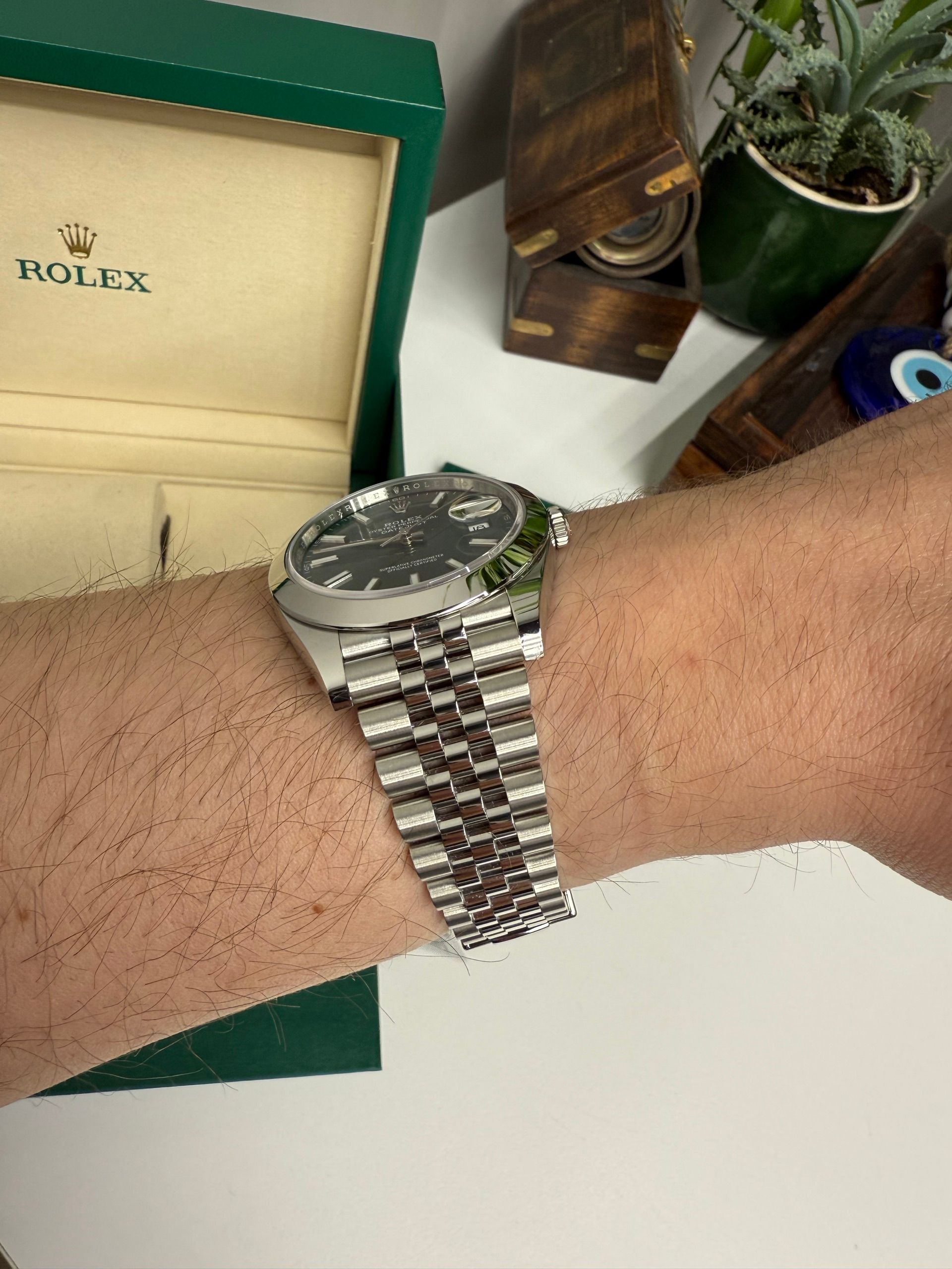 Rolex — 2