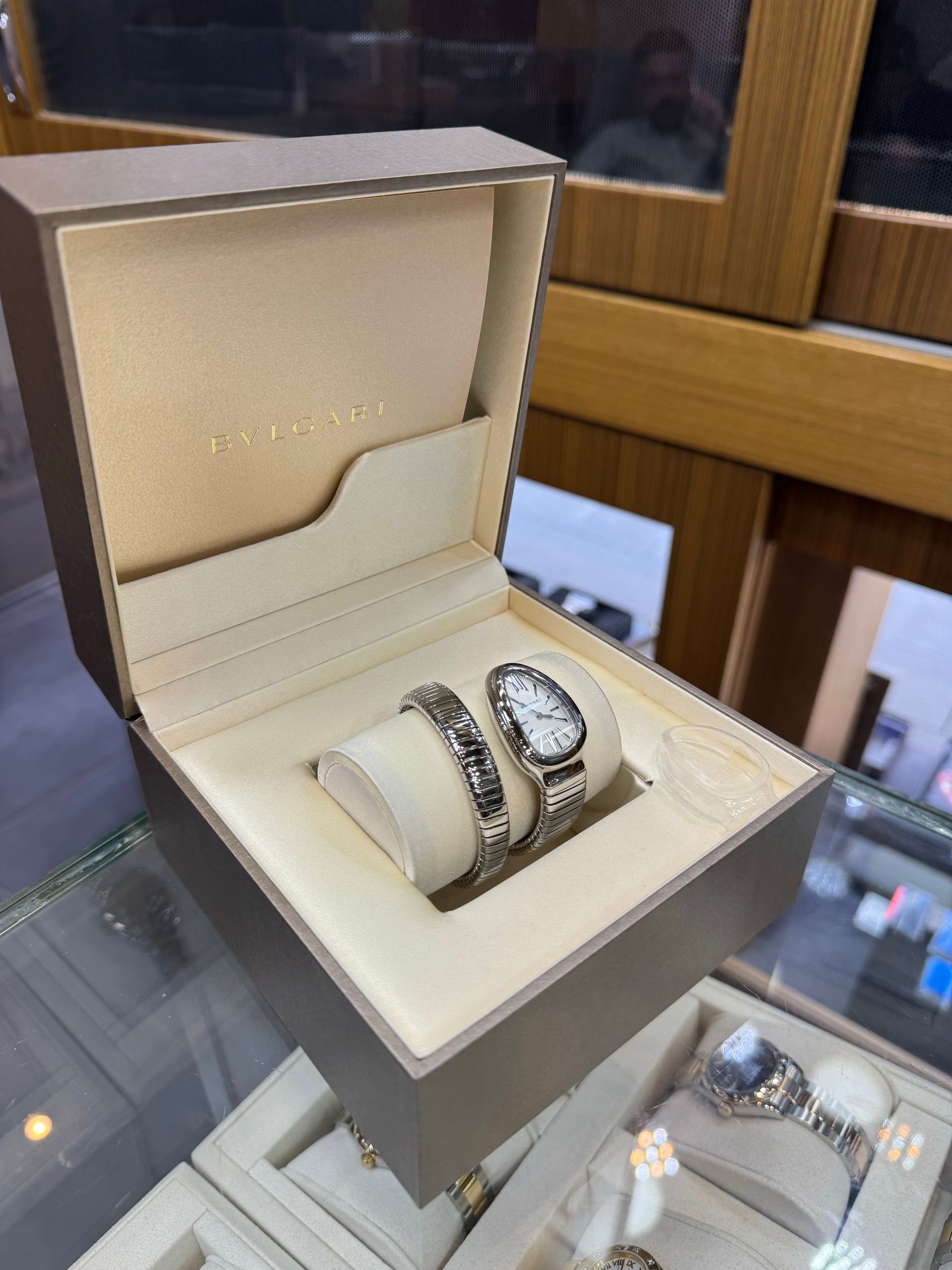 Bvlgari — 5