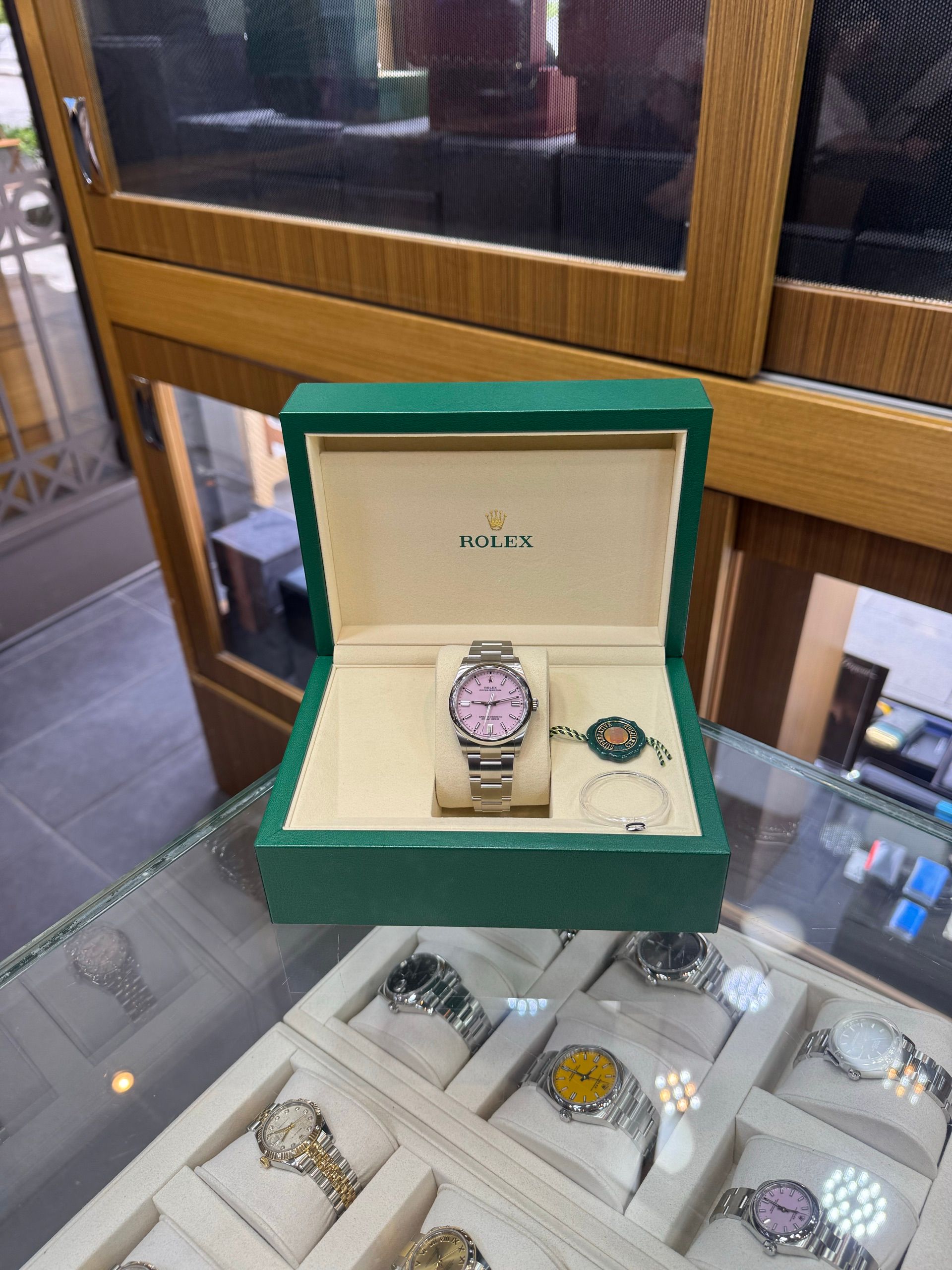 Rolex — 8
