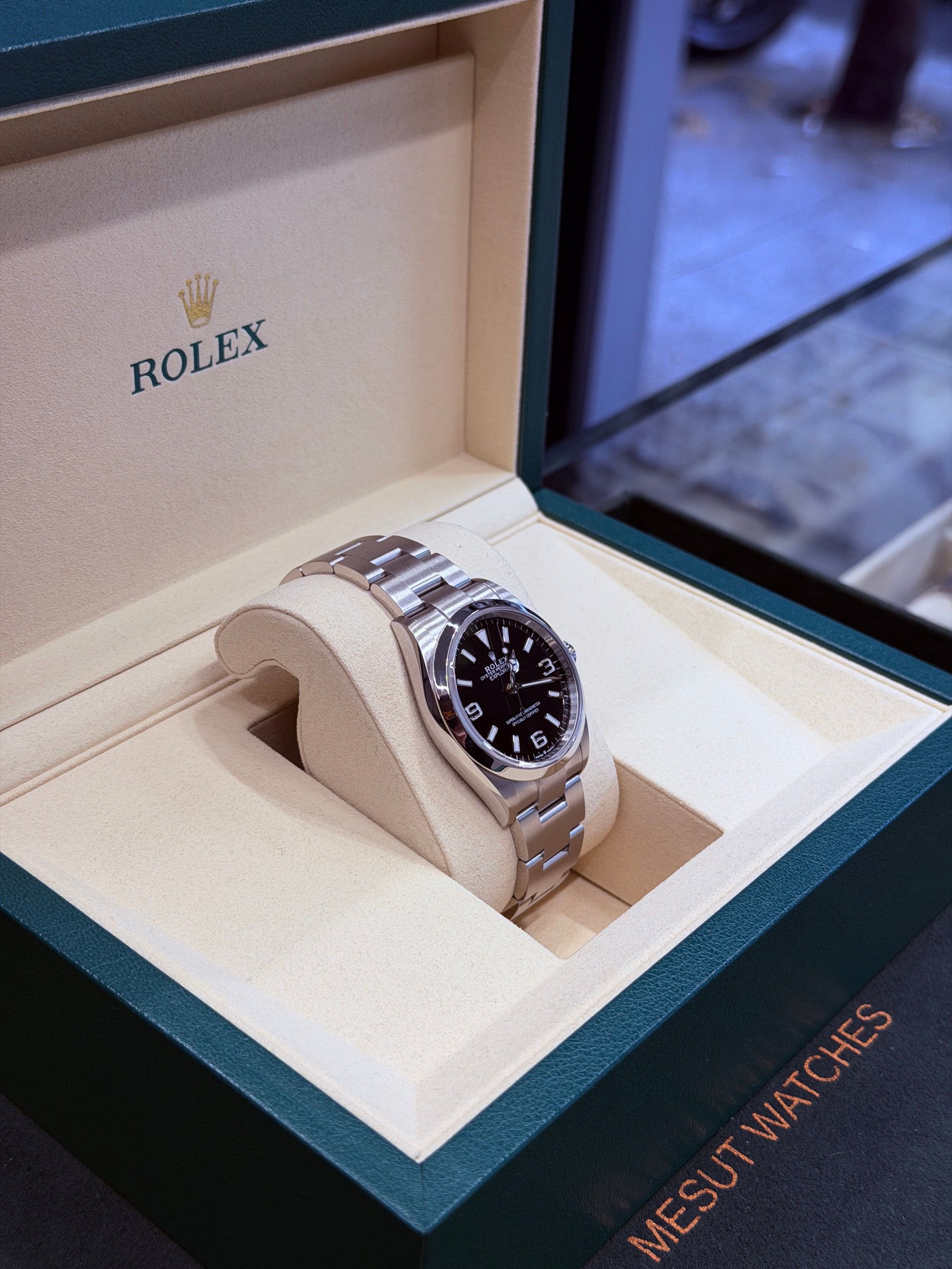 Rolex — 2