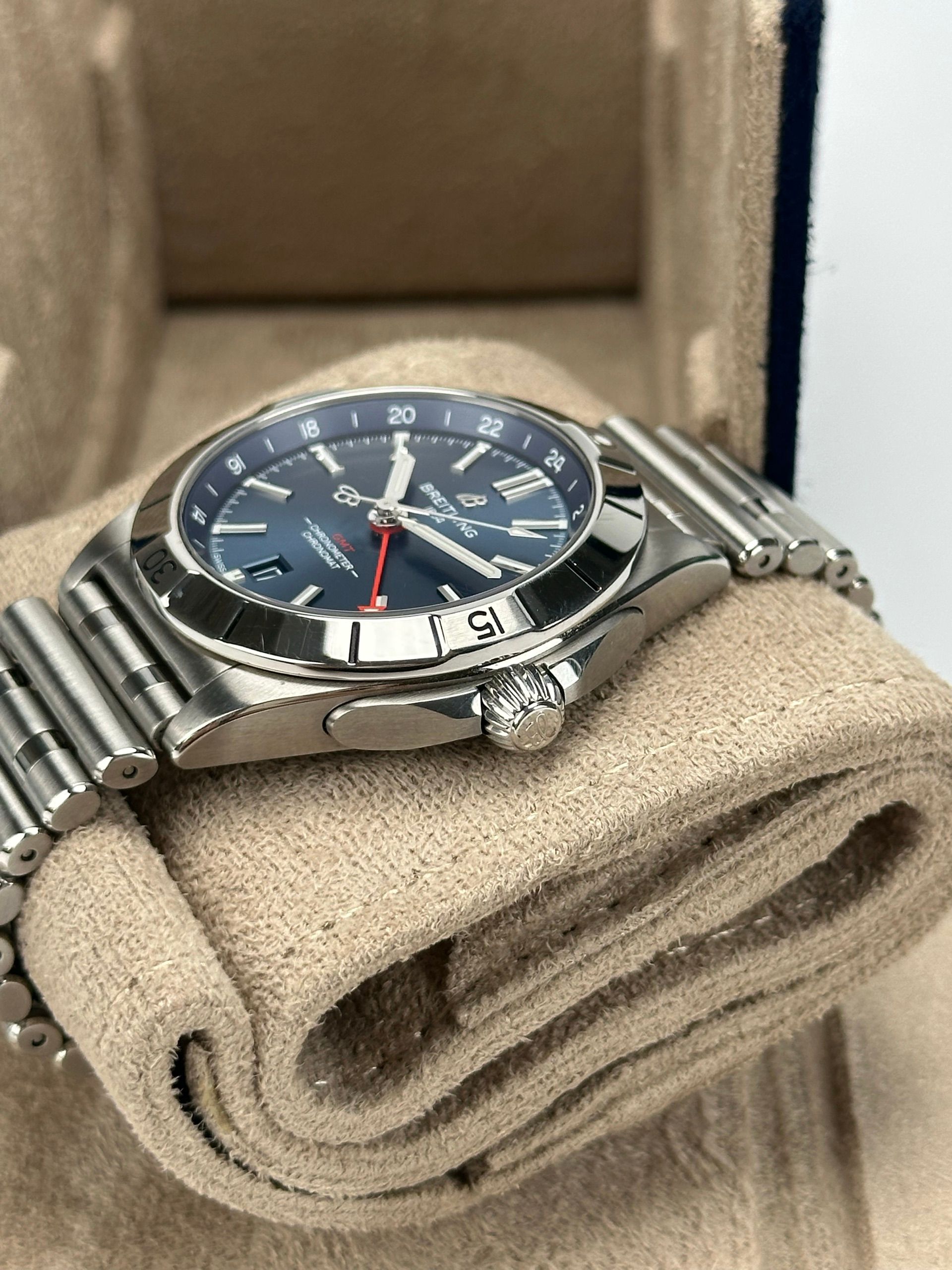 Breitling — 3