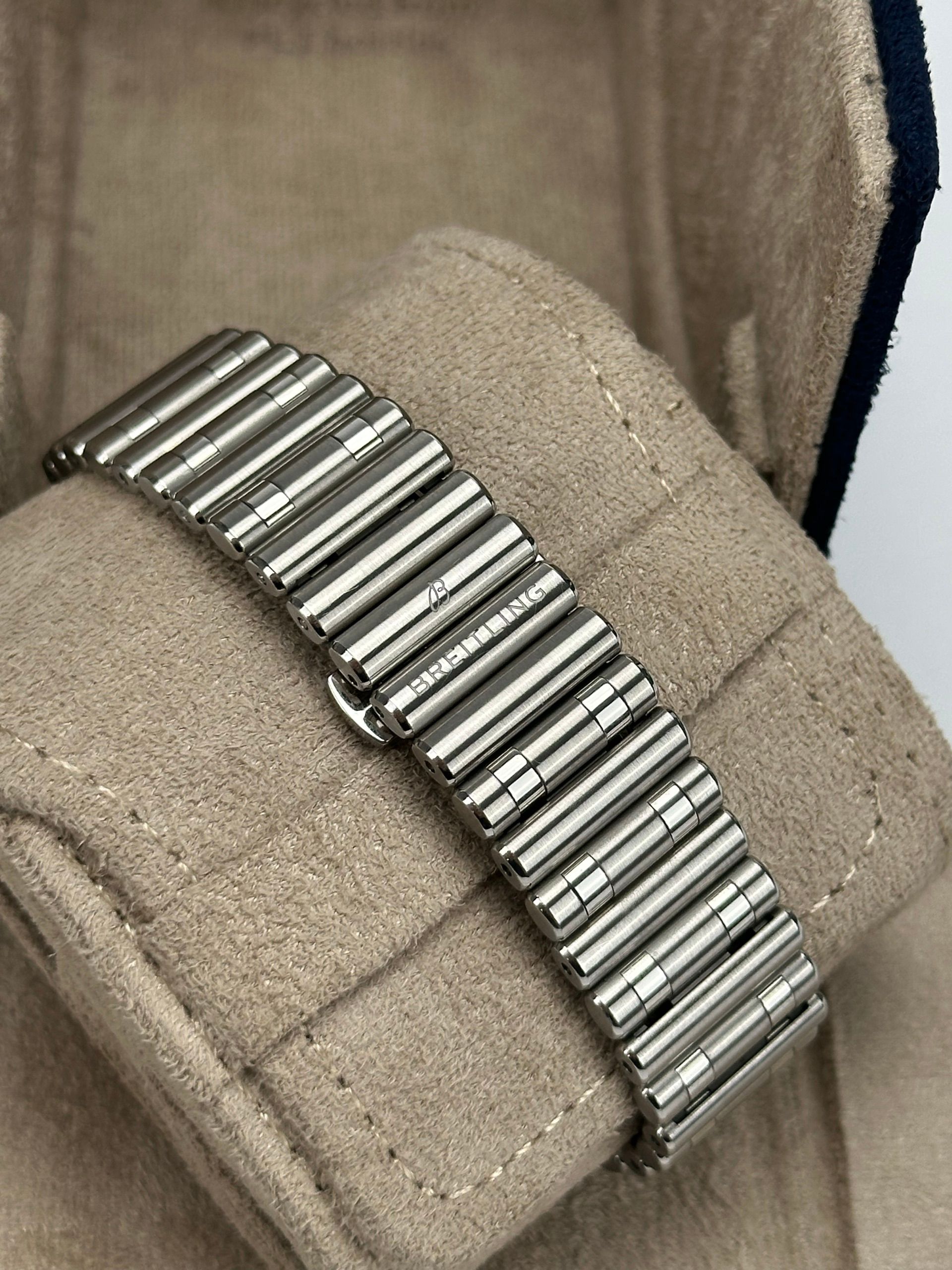 Breitling — 4