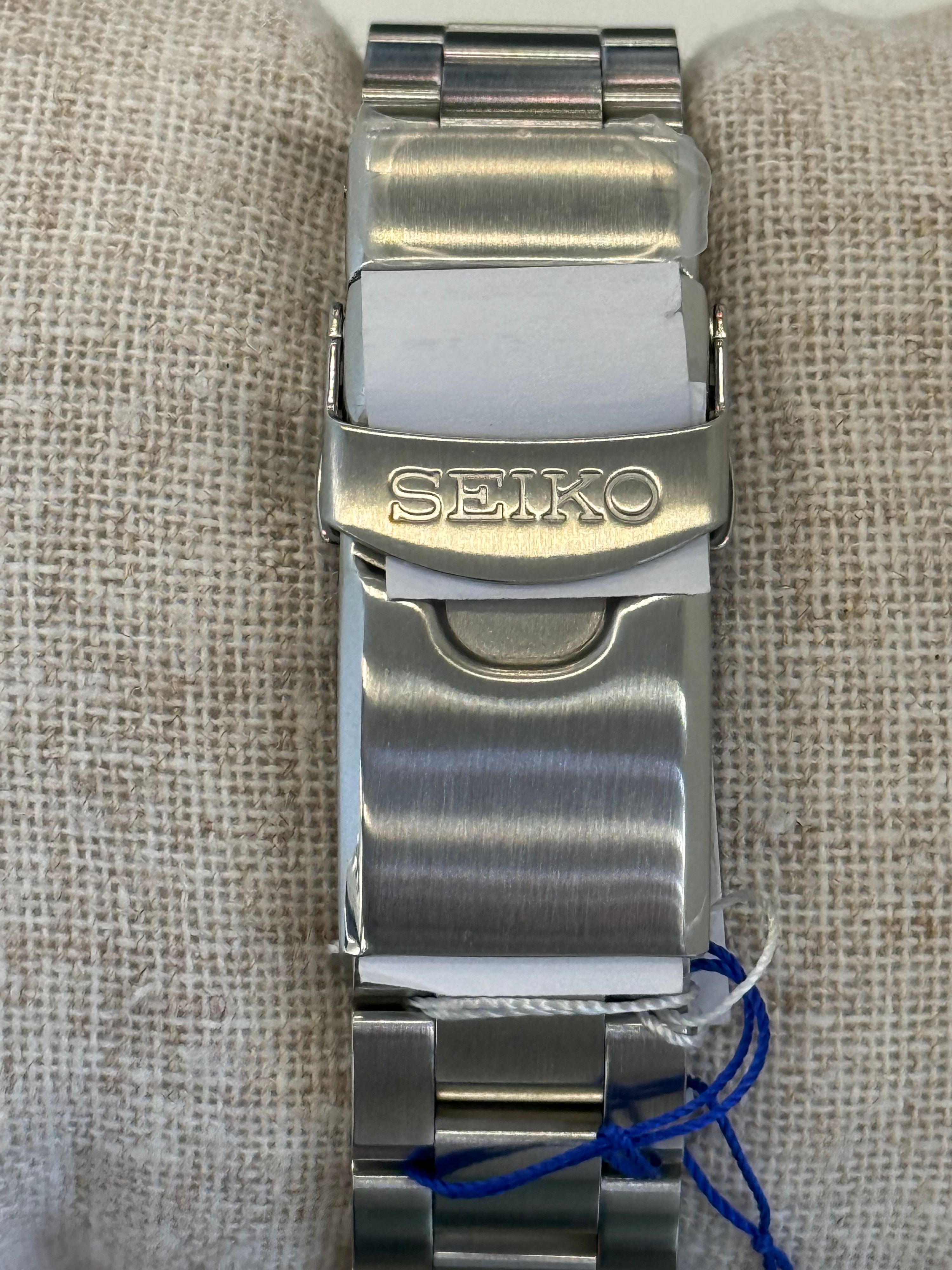 Seiko — 4