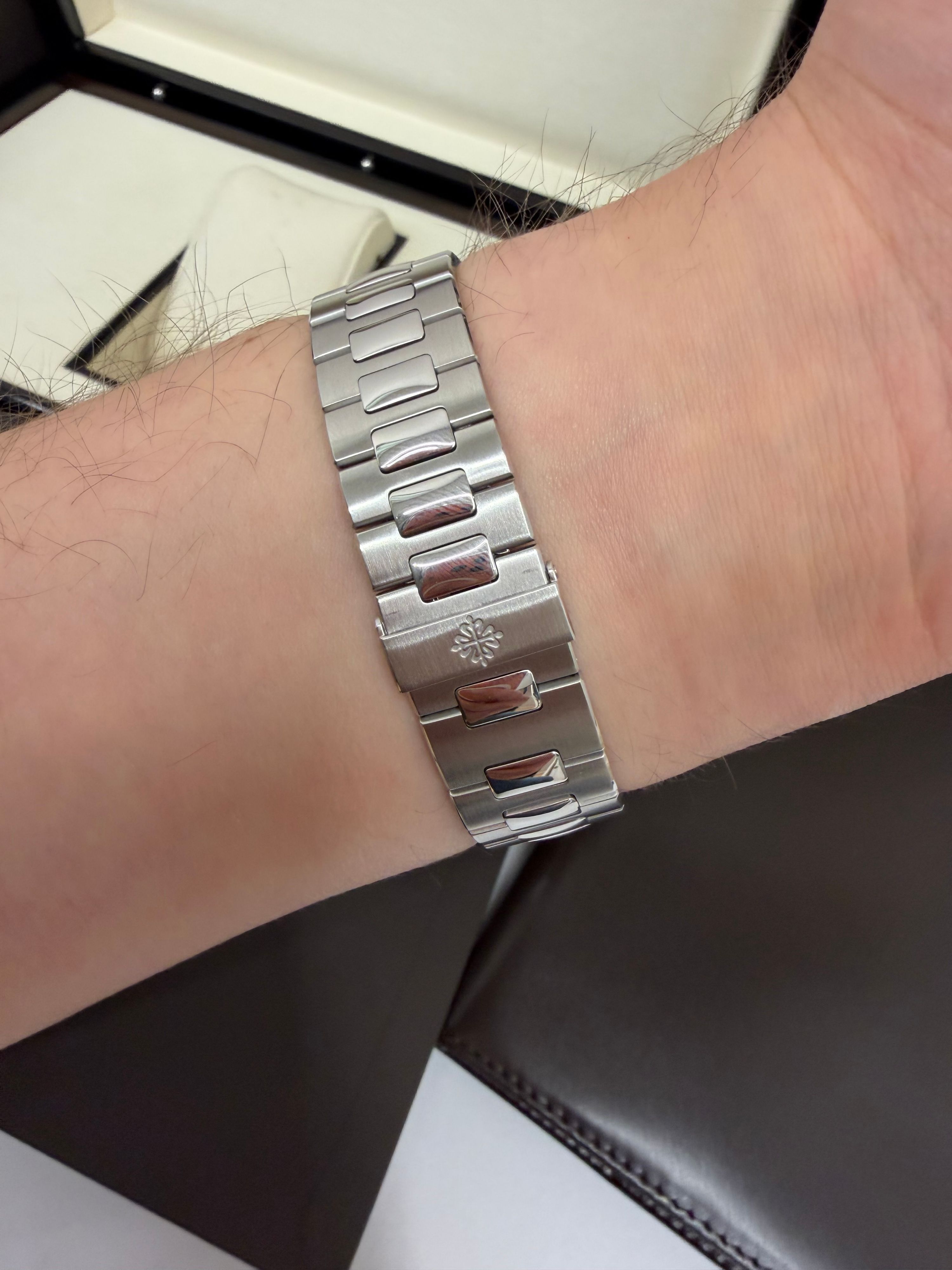 Patek Philippe Nautilus — 3